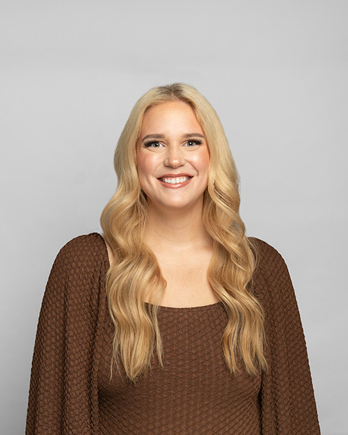   Maggie Guillot